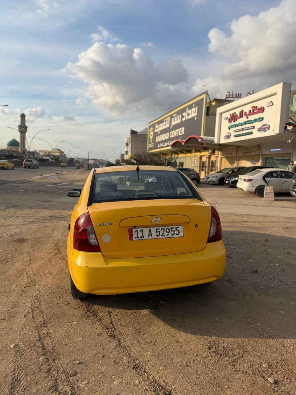 السلام عليكم 
اكسنت دبدواب
وارد امريكي 
موديل 2008
رقم بغداد الدولي 
محرك وكير شرط 
محرك 16 دوش تبريد تدفئه
هيئه وغرامات صفر كوبون اكتروني 
سياره ضررها جاملغ مبدل فقط بدون دواخل شرط  
شرط التحويل  
السعر 90$ وبيها مجل استفسار على الرقم ***********  ,,,,,,    *********** مكاني جانب الايمن موصل جديده
