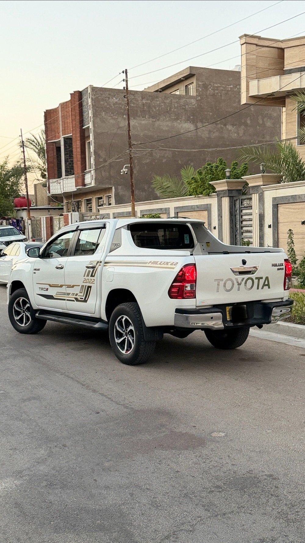 السلام عليكم للبيع هايلوكس Trd موديل 2020 كويتي محرك 6 سلندر 4000 فور ويل4*4 رقم بغداد تحويل مباشر السياره مكفوله عدا الجاملغ الامامي الايمن مصبوغ وبارد بسيط بالبنيد مكاني بغداد

السعر 258 وبيها مجال

للاستفسار:

***********