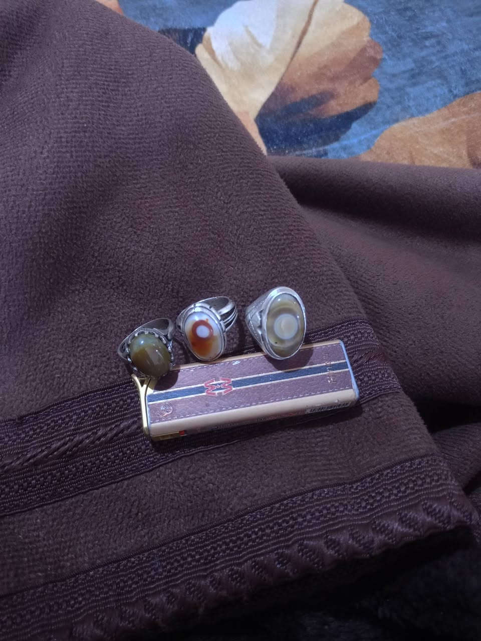 السلام عليكم خواتم راقيات وموشراي وبياع هذن محابسي السعر  كلهن ب150  الف نهايتهن وذا واحد التك رايده ب60 قفل. مكاني سراجي عويسيان


**إذا كنت صاحب هذا الإعلان وتريد حذفه لأي سبب، رجاءا أرسل رسالة إلى الدعم الفني**