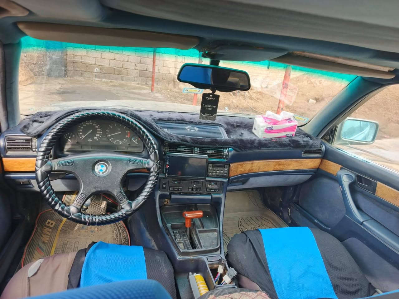 بسبب الوعود الكاذبه اعاده نشر بي ام دبليو حجم 735 موديل 91 فول أوتوماتيك قفل مركزي سنتر لك شاشه مسجل رقم نينوى فحص  شرط التحويل  محرك كير  شرط صدر جديد  كهربائيات شغاله تايرات نظيفه داخل جديد السعر 28 وبيها مجال قليل ومراوس يرهم مكان
السيارة الشرقاط// *********** // ***********
