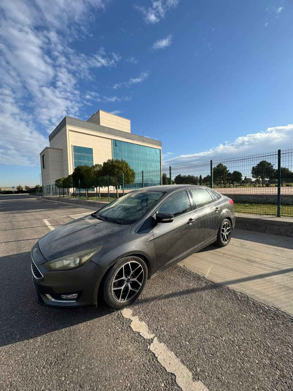 ٤ سلندر
حجم المكينة ٢.٠ بدون تيربو
مواصفات SEL
ماشية 169000 KM
قطعتين صبغ: جاملغ أمامي جهة السائق وباب السائق، وجاملغ الخلفي تعديل باردة

تحكم ستيرن – تحديد سرعة – داخلية ٧ ألوان – سماعات سوني – أمبليفاير – CarPlay
Android Auto – جنوط قياس ١٧ – دبل قير أوتوماتيك وعادي
و سبورت السعر 89$ وقابل للتفاوض اربیل                                  

                                                     ٤سلەندەر
قەبارەی مەکینە ٢.٠ بێ تێربۆ
مواصفات SEL
ڕۆیشتوو 169000 KM
دوو پارچە بۆیاغ: چاملغی پێشەوە لای شۆفێر و دەرگای شۆفێر، چاملغی دواوە ساردەکوتە

کۆنترۆڵی ستێرینگ – دیاریکردنی خێرایی – ناوەوە ٧ ڕەنگ – قۆڵە سۆنی – ئەمپیلیفایەر – CarPlay
Android Auto – ویل قەبارە ١٧ – دبل گیر ئۆتۆماتیک و عادی
و سپۆرت نرخی ٨٩ و کەمێک مەجال 
 هەولێر
***********
