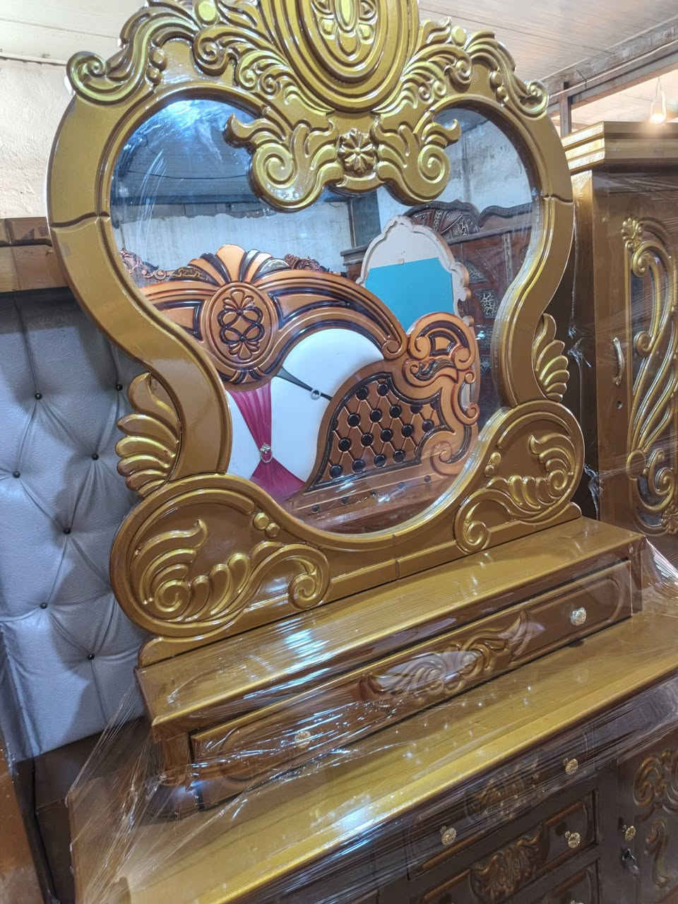 غرفه تسكام صاج شريط أم العرش السعر مليون وربع بيه مجال ناصريه مركز اللون برونزي حراري ***********
