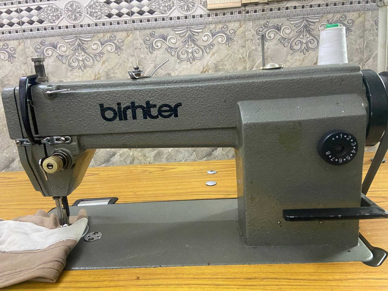 للبيع للبيع
مأكنة خياط نوع براذر موديل 111
نظيفه جدا بسعر 200قفل
مكاين بغداد مدينة الصدر شماعيه 
***********
