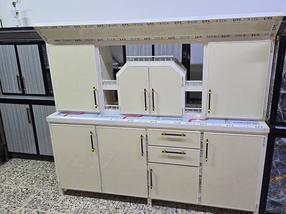 كونتر مترتين ٣قطع وياه سنك مرمر   تفصيل خاص لعنوان ابو لخصيب بهادريه اكو خدمت توصيل بكروه 
*********** البصرة, العراق
