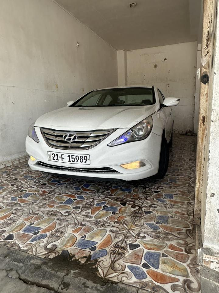 سلام عليكم
سوناتا 2011 خليجي  
محرك 2400  دوش 
 بيها صبغ صفحه+  صبغ بنيد بدون معجون  ( مكفوله  من لغد وشاصي ولجفيه وتكم ) 
رقم سليمانيه  جديد سياره بسمي تحويل ثاني يوم 
مكان سياره. بغداد جسر  ديالى جديد 
السعر 105 وبيها مجال 
رقم ***********
