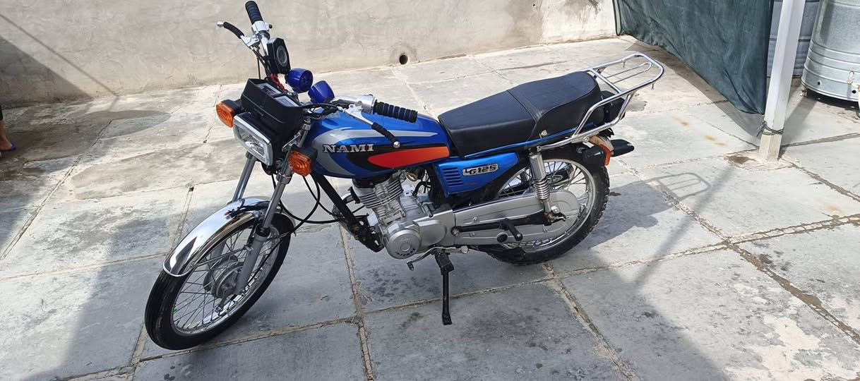 دراجه موديل ١٣ معمره ٢٥ كله أصلي جاهزه هيه وأوراقه مكاني قضاء الحي الري هذا الرقم ***********
