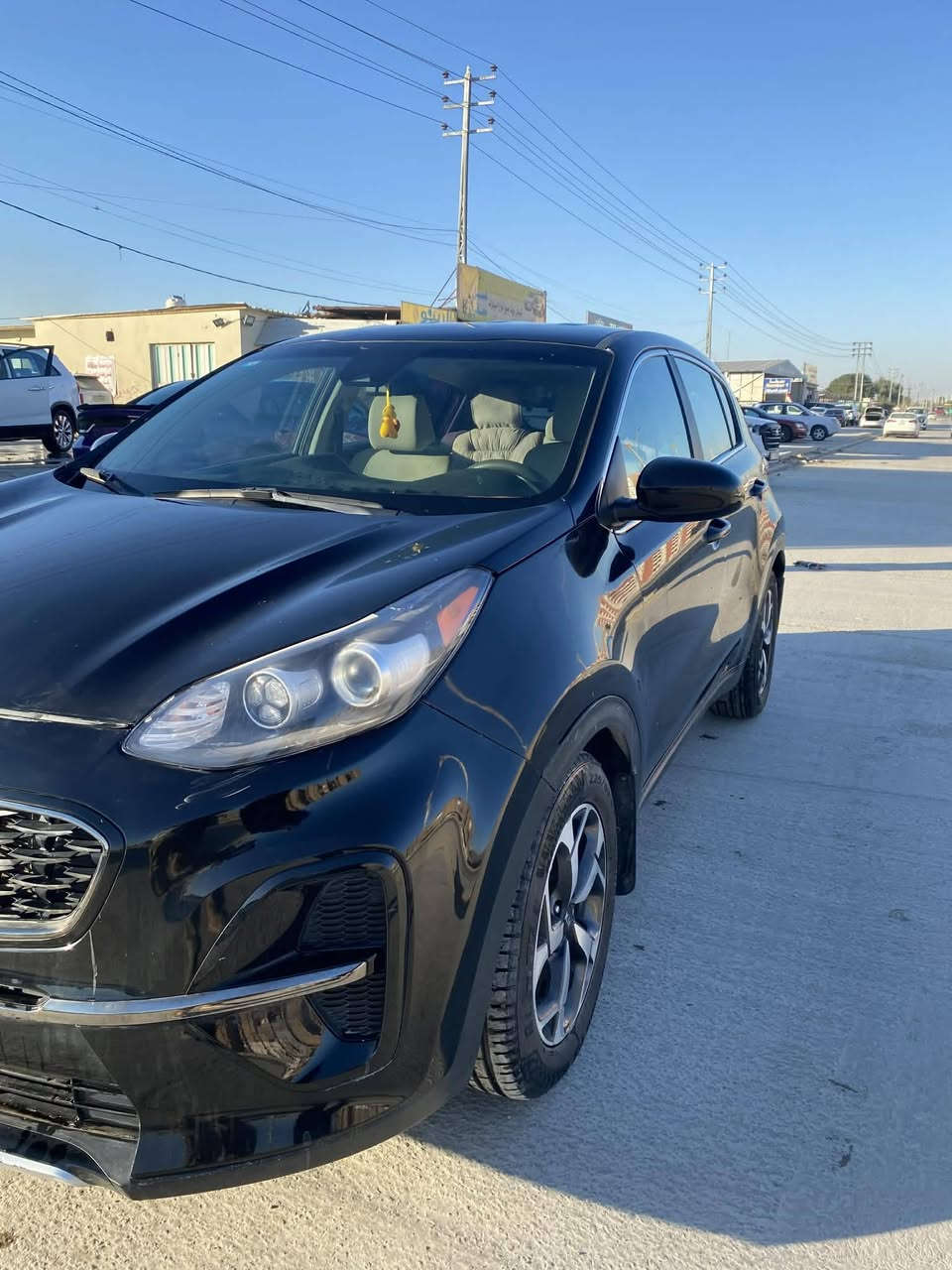 سبورتج أمريكي للبيع
موديل ٢٠٢٢
لللون اسود
محرك ٢٤٠٠
والضرر موجود بالسونار
السعر ٢٠٥
المكان محافظة الديوانية
للتواصل على الرقم
***********
اتصال فقط.
