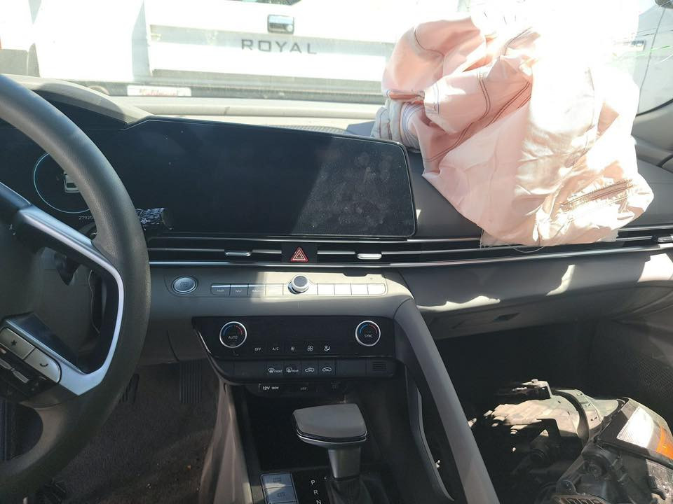 مكلف بالنشر مو سيارتي
النترا 2024 ماشية 29 الف
بصمة تشغيل عن بعد رادارات شاشة متصلة
صور الحادث بالمنشور 
***********
