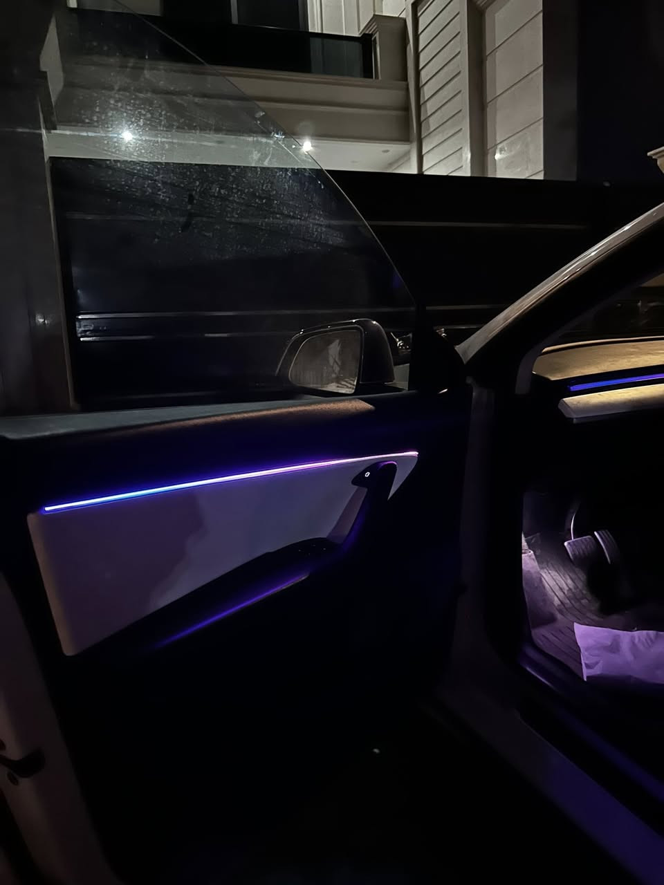 السلام عليكم متوفر اناره داخليه للتيسلا 18 قطعه شامل دشبول مخازن ابواب ارجل و 22 قطعه شامل دشبول ابواب مخازن ارجل سماعات للاستفسار على هذا الزقم *********** بضمان سنه وضمان عمل وارجاع السياره على وضعها بدون طركعه ولا كسر كلبس ونتحمل كافه المسؤليه
