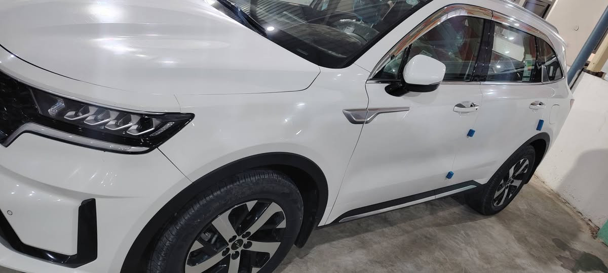 سورنتو ٢٣فول لمتد ٤سلندر كفاله عامه بيهه تكحيل كداصبع السعر٢٤٥ وبيهه مجال ***********
