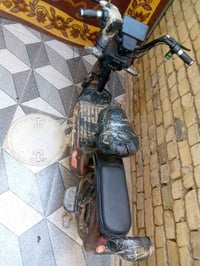 بيسكل شحن اخو جديد مستخدم ٣ اشهر فقط بعده بالكارتون للبيع قيم بالي يرض...