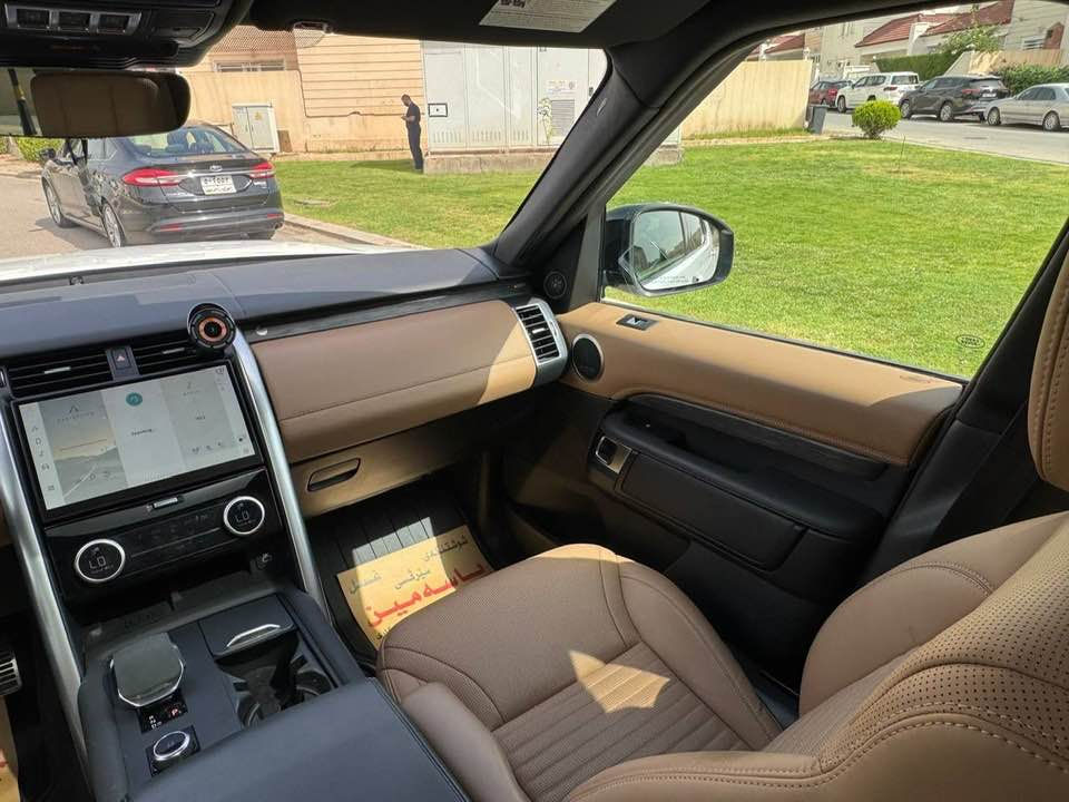 Land Rover Discovery 5

2023
HSE R-dynamic 
V6

بدون ايرباك و بدون صبغ
فقط جامرلغ مبدل بلادي نفس اللون .

٤٢٠ ورقه

*********** واتساب

أربيل
