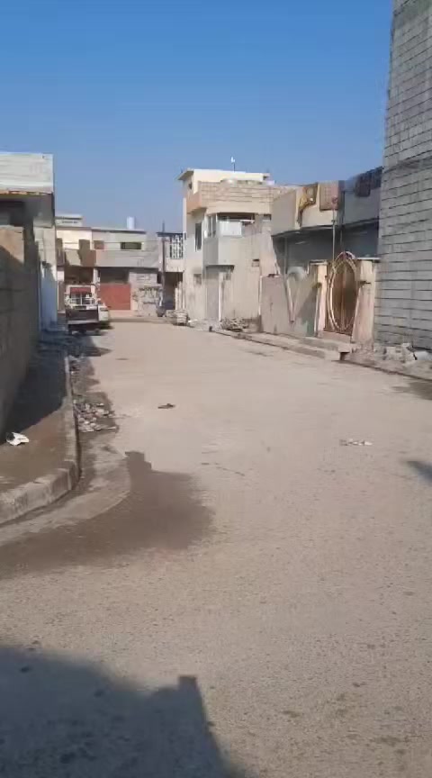 💥 للبيع هيكل ركن مربع مساحة 100م  طابقين – حي السماح/التسعين قرب مدرسة صُنّاع الحياة 💥
📜 سند طابو جديد – شرط التحويل

،،،،،،السعر 77 مليون ،،،،،،،،

المواصفات:
🔹 الطابق الأرضي: غرفة نوم + استقبال + هول + مطبخ + صحيات (بمساحات واسعة ومرتبة)
🔹 الطابق الثاني: 3 غرف نوم + هول + صحيات

🏠 تصميم عصري وهيكل مرتب مناسب للسكن العائلي

📞 للاستفسار والاتصال: ***********
