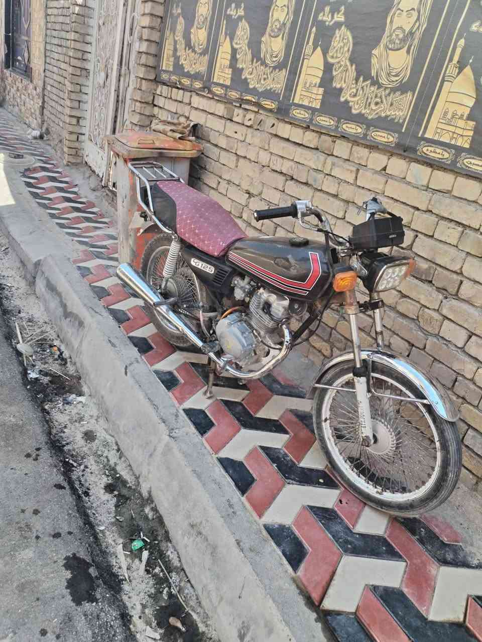 دراجه البيع 16 موديل وراق صولي سعر350///***********مكاني شطره

