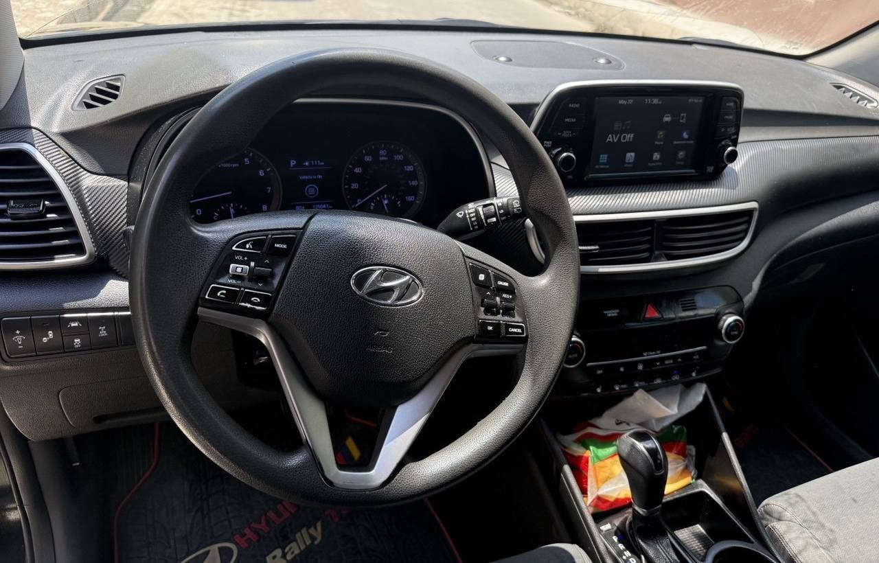 Hyundai Tucson 2.4 HTRAC 2019
رقم اربيل جديد
Apple CarPlay + Android Auto
كاميرا خلفية
بصمة 
تدفئة مقاعد
جلد بالفئات العليا
شحن لاسلكي
فتحة بانوراما ببعض الفئات
نظام تنبيه اصطدام وفرامل طوارئ
Lane Keep Assist للمسار
Blind Spot للبقعة العمياء 
نظام الدفع الرباعي HTRAC
 نظام القيادة نورمال +سبورت
ماشيه 125000 mil
 محرك مفتوح 
قطعتين صبغ 
⛔شرط التحويل والغرامات
✅✅✅السعر 150 ورقة
مكان السيارة موصل 
***********
