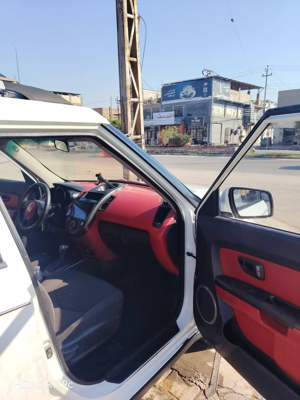 السلام عليكم كيه صول موديل 2011خليجي
رقم بغداد تحويل ثاني يوم
مكينه1600 مكينه وكير بشرط
السياره لا فتح ولا تبديل بيها باردات كلش بسيطات
ماشيه 110 الف
مكان النجف حي الغري 
السعر مناسب 

***********
