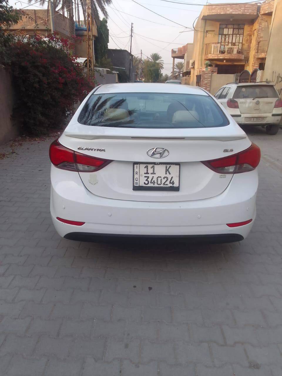 السلام عليكم بيع اومراوس النترا ٢٠١٥خليجي فول عدى البصمه بسمي تحويل ثاني يوم سنويه ٢٠٢٨ رقم بغداد ***********  *********** مكان السيارة بغداد المحمودية
