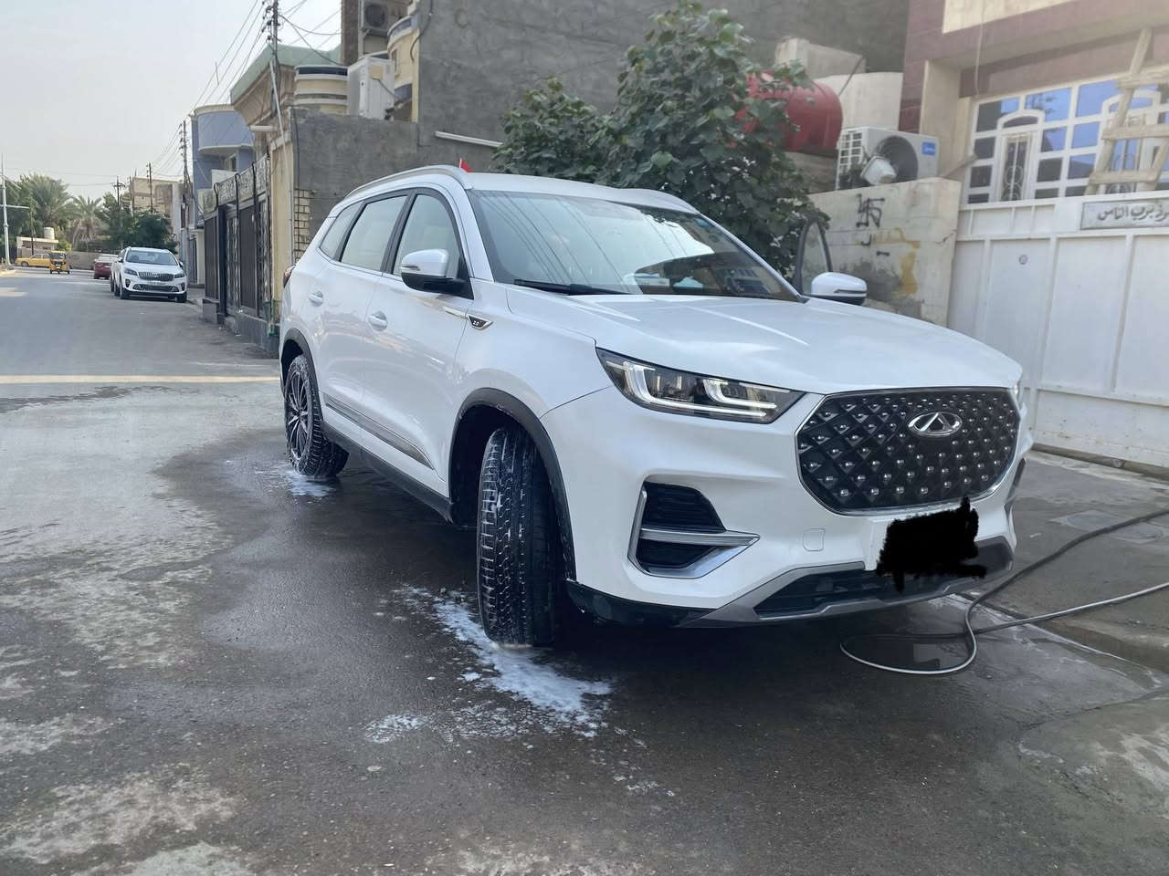 السلام عليكم
شيري تيكو 8 برو 2022 الفئة الأقتصادية (وارد خليجي)
محرك 2000 turbo (4 سلندر ) دفع أمامي
7 راكب
تحكم شاشة وتبريد لمس، بصمة ذكية، تشغيل عن بعد

السيارة بيها ضربة خفيفة من جهة اللايت وصار بيها شبر بارد بنيد فقط (كما موضح بالصورة بالأخيرة) واللايت مبدل وكالة

باقي السيارة كله مكفول وجديد والسيارة جديدة وبحالة ممتازة وماشية 17 الف كيلو فقط

السعر: 170 ورقة وبيها مجال للمشتري
رقم بغداد الماني
السنوية بأسم والدتي ثاني يوم تتحول بأسمك
تواجدي: بغداد، الثعالبة…
***********
