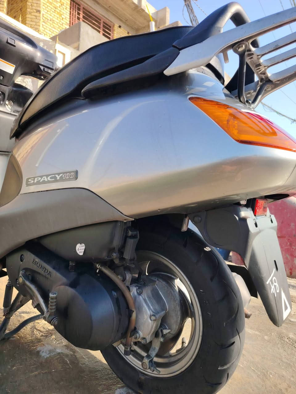 سلام عليكم سبيسي ياباني رمبه مكفوله كفاله عامه ماشيه 6 ألف مكاني كوت / الستفسار علا الرقم ***********
