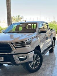 هايلوكس • ٢٠٢٤ • دبل فورويل