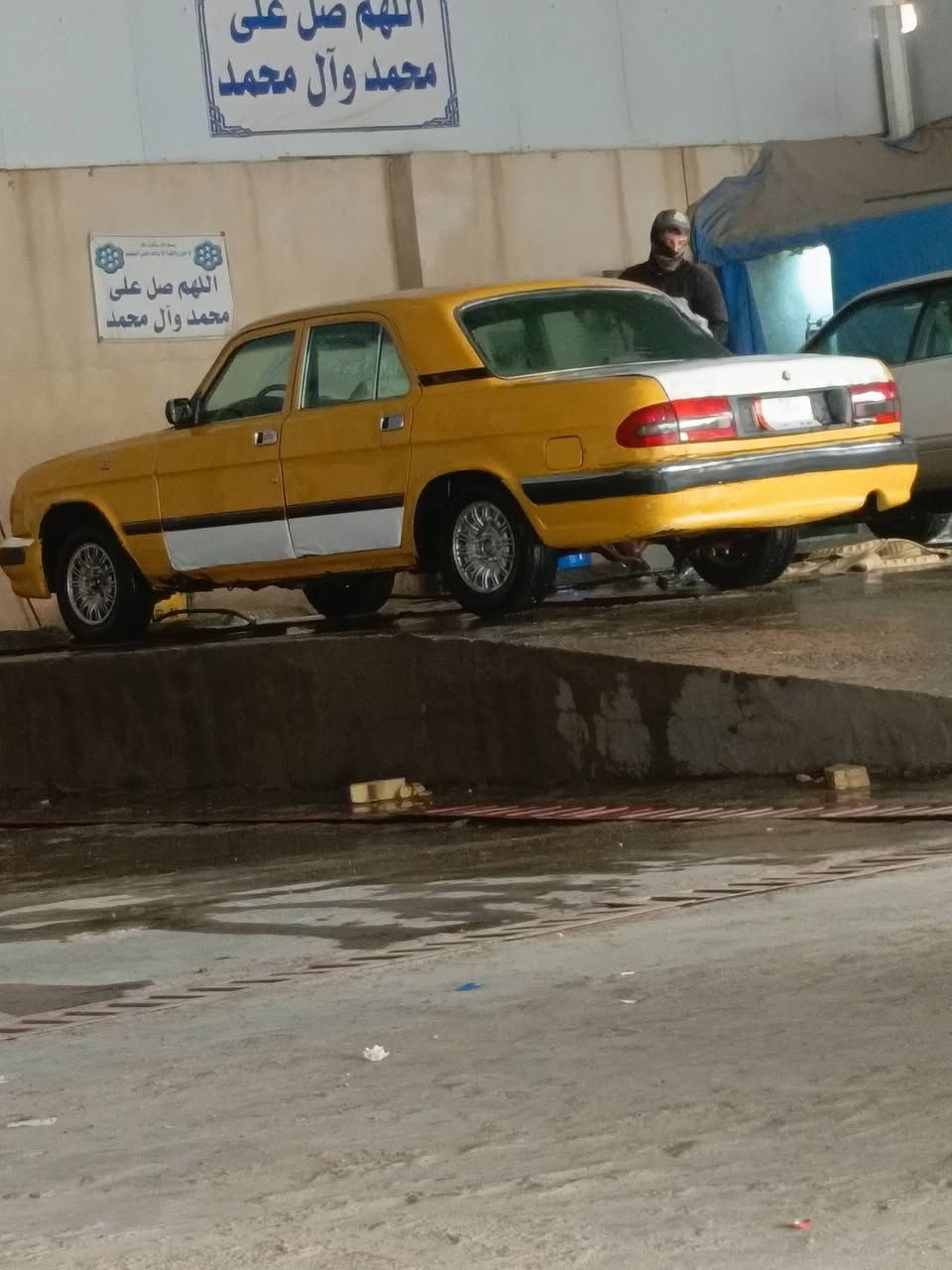 للبيع مكينه وكير ونجي سياره كامله اي نقص مابيه بيه وكاله سعر 23 بيه مجال بسيط رقم ***********
