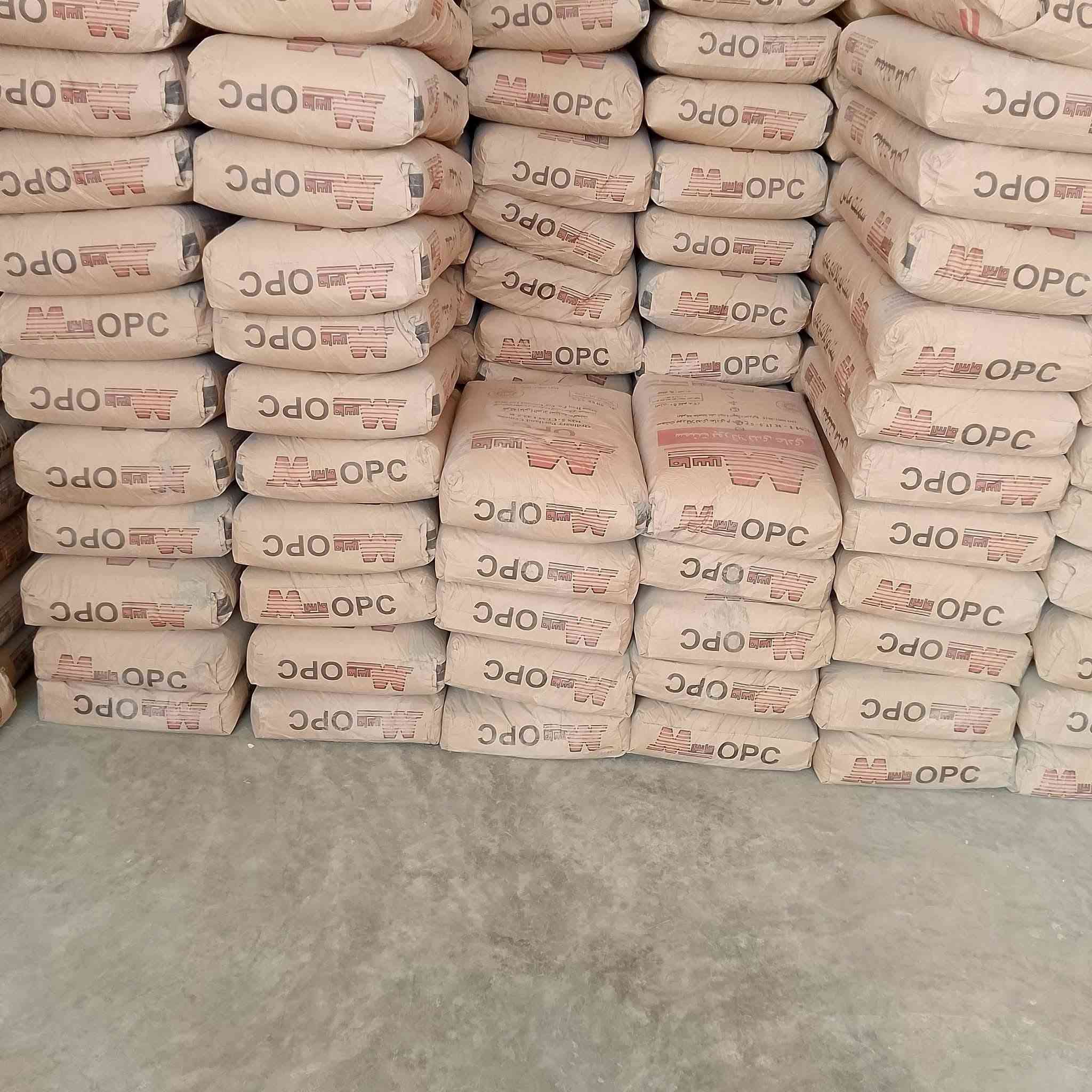 سلام عليكم
يتوفر جميع نواع السمنت 
وجص شرط البياض بسعار جدن مناسبه 
وحياكم الله
بدارت👇 
كنعان الشمري واحمد
*********** كنعان
*********** احمد
