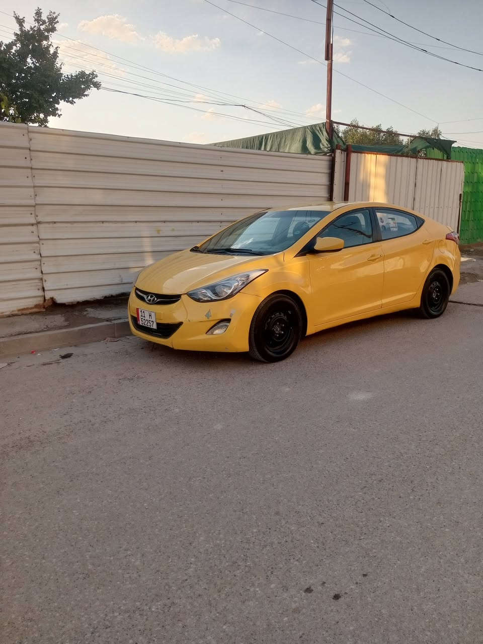 السلام عليكم النتر للبيع موديل 12
خليجي مكينه 1600 خير من الله لا تنقيص ولا تبخير تراي وين ما تريد تبريد اكو صونده مضروبه الكمبريسر شغال راديتر جديد توني شاده تخم تاير قبل شهر شاده ادامه نوزلات و بلكات و فيت بم حداديه نص عمر ب اسمي تحويل ثاني يوم عليه غرامه عليه الهئيه مصفره
السعر 85 وبيه مجال 
مكاني البلديات الضباط ‏‪
‏‪***********‬‏
