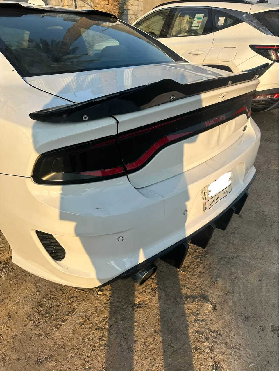 للبيع تشارجر ٢٠١٨ 
محرك : 5.7l
نوع: R/T
الحادث : حادث خلفي جنطة و جاملغ الايمن 
عدد مسافة مقطوعة : 109000 ميل قابله للزيادة
السعر : 192
موقع سيارة : بغداد الدورة
رقم هاتف : *********** بغداد, العراق
