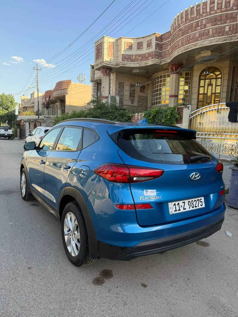 توسان للبيع موديل ٢٠٢٠  رقم بغداد بسمي رقمها انكليزي هزه وسنويه جدد ثلاث قطع صبغ الجاملغ بي شبر والبنيد نص والجاملغ الخلفي شبر جوه قبق البانزين ابيعلك ٣ قطع تفحص وين مايعجبك بدون دواخل  نهائياً اي دواخل مابيها لغود وشواصي كفاله محرك وكير ع وضع الشركه تبريد ثلج تخم تاير جديد صدر جديد ماشيه ٥٧ حقيقي السعر ١٣٨ ورقه قفل تجي وتفحص وين مايعجبك مكان السياره بغداد البلديات ***********
