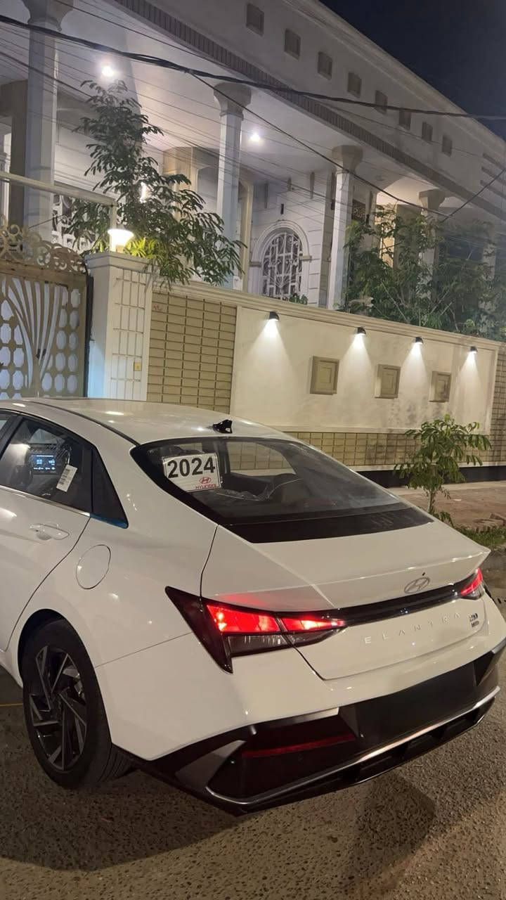 سلام عليكم 
النترا 2024 رقم اربيل وكاله تحويل 
كفاله عامه السياره لا بارد ولا صبغ 
بيها طخه بلدوسه الجوه فقط على وضعها 
السياره كلش حلوه وجديده مواصفاتها معروفه 
السعر 138 وبيها مجال بسيط للشراي 
***********/البصره
