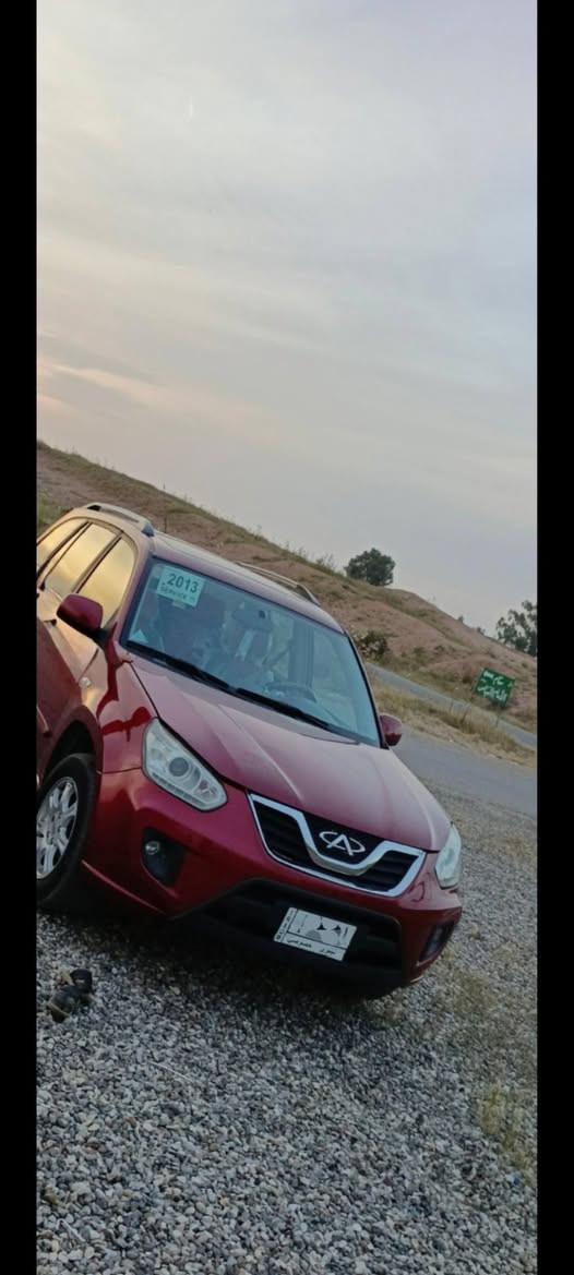 #للبيع
السلام عليكم 
سياره شيري تيكو 2013 لون ماروني نظيفه كلشي جديد 
🔷 تبريد ثلج
🔷جامات كهرب 
🚦قفل مركزي 
🚙كير توماتيك 
🔷شاشة مسجله 
🚇 كاميرا خلفيه 
🚙حساسات خلفيه 
🚴🏿نظام مانع انزلاق ABS
🔊 صافرة انذار 
↔️ تحكمات ستيرن 
⛔ هيترات كشنات
🕳️ فتحة سلايد
🚗 رفع الجامات عن بعد
🚦تحتوي السياره على لايت زينون
محرك 1800
✔️ تايرات جدد
✔️كشنات جلد مغلفة ب احمر 
✔️السياره رقم نينوى 
✔️شرط الوكالة والتحويل 
✔️السيارة بأسمي
للأستفسار الأتصال على الرقم 
***********
والاستفسار على الواتساب ***********
