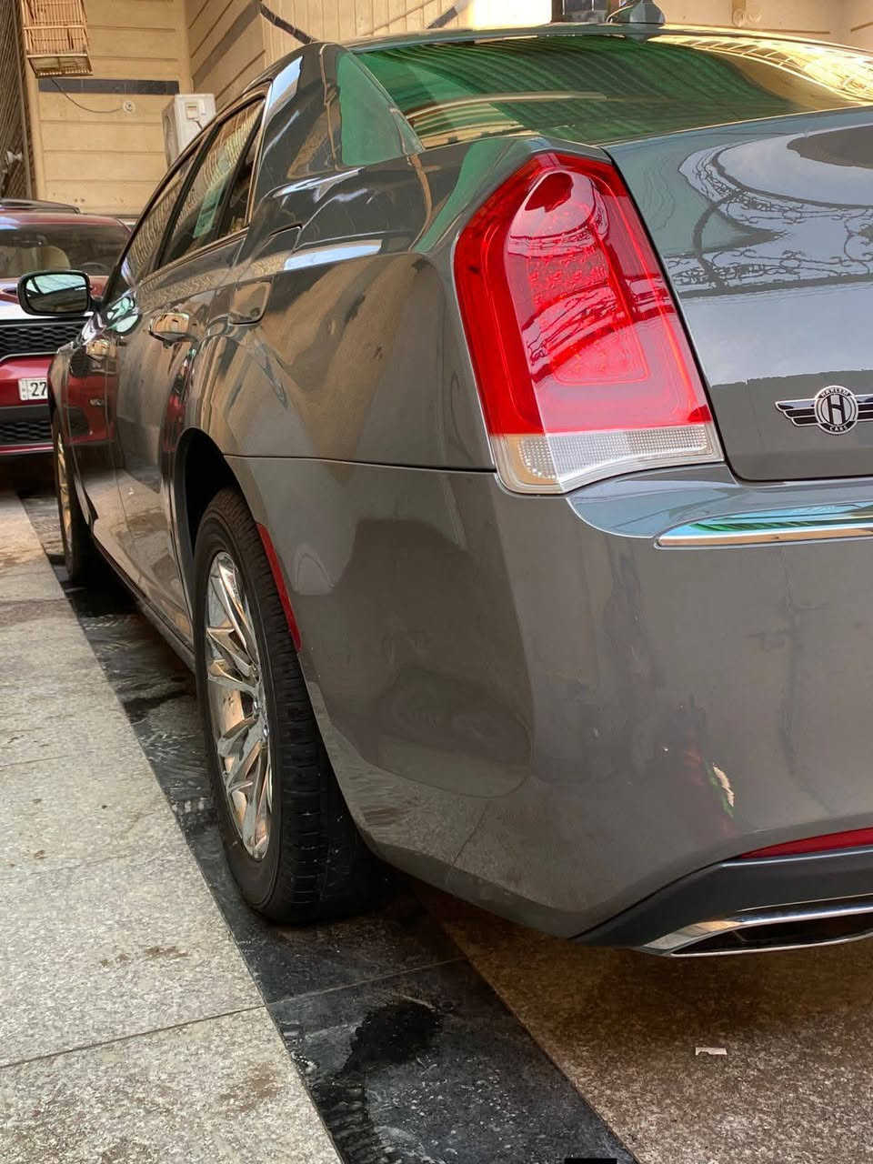 السلام عليكم كرايسلر 300 اوباما موديل 2018 اصل وارد امريكي كلين تايتل مكفوله كفاله عامه صوره السونار وي المنشور رقم ذي قار الدولي سنويه ولوحات وهزه جديده فول مواصفات 1/1 
بانوراما
بصمه تشغيل + دخول ذكي + تشغيل عن بعد
كشنات جلد + تدفئه كشنات + كشنات كهربائيه
شاشه كبيره + كامره خلفيه + تحكمات استيرن
كير ماوس
محرك 3600
ويل مكسيكي تخم تاير جديد
لون اسمنتي مميز السياره استخدام شخصي مامشتغل بيها خط سياره جديده بمعنى الكلمه وجاهزه
العنوان الناصريه مركز المدينه
الموبايل 📱‏‪***********‬‏
السعر 240 وبي مجال شراي يتصل ويدلل
