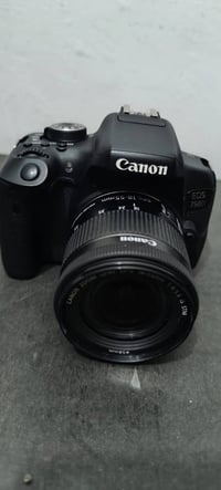 كانون 750D • قليل الاستخدام • خدمة توصيل