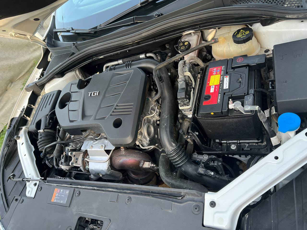 سلام عليكم رمضان كريم.
ام جي للبيع موديل 25 ماشيه 34 فول مواصفات للأخير توربو مايحتاج اذكر التفاصيل بيهه طخه موضحه بالصور فقط والباقي كفاله السعر 132 مكان السياره بابل تحويل أو وكاله حاضر علما أن السياره باسمي شخصيا تحياتي 
***********
