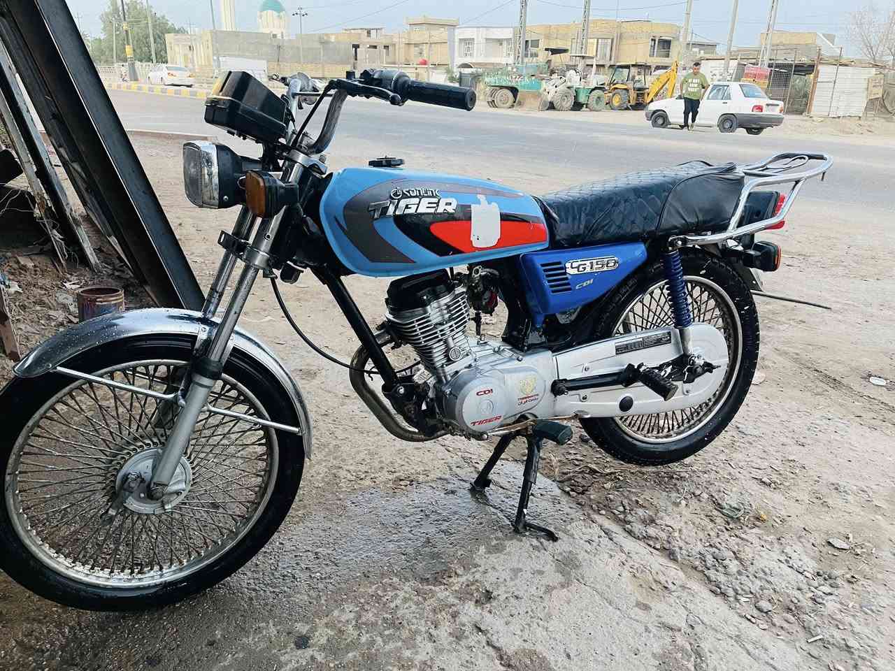 للبيع تايكر 2021 آوراق بيها خيط بخار سعرها 370 وبيها مجال مكاني بابل قضاء الكفل ***********
