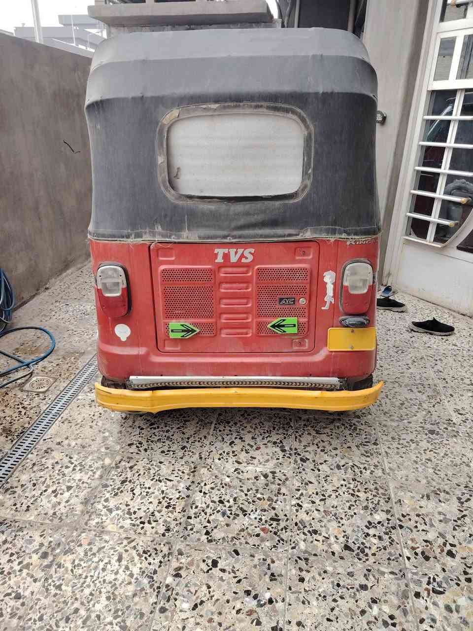 سلام عليكم تكتك ٢٢رقم وسنويه كفاله من صبغ والمعجون محرك بدايه تنقيص مكان حي العامل ٧٢٥٠سغره ***********
