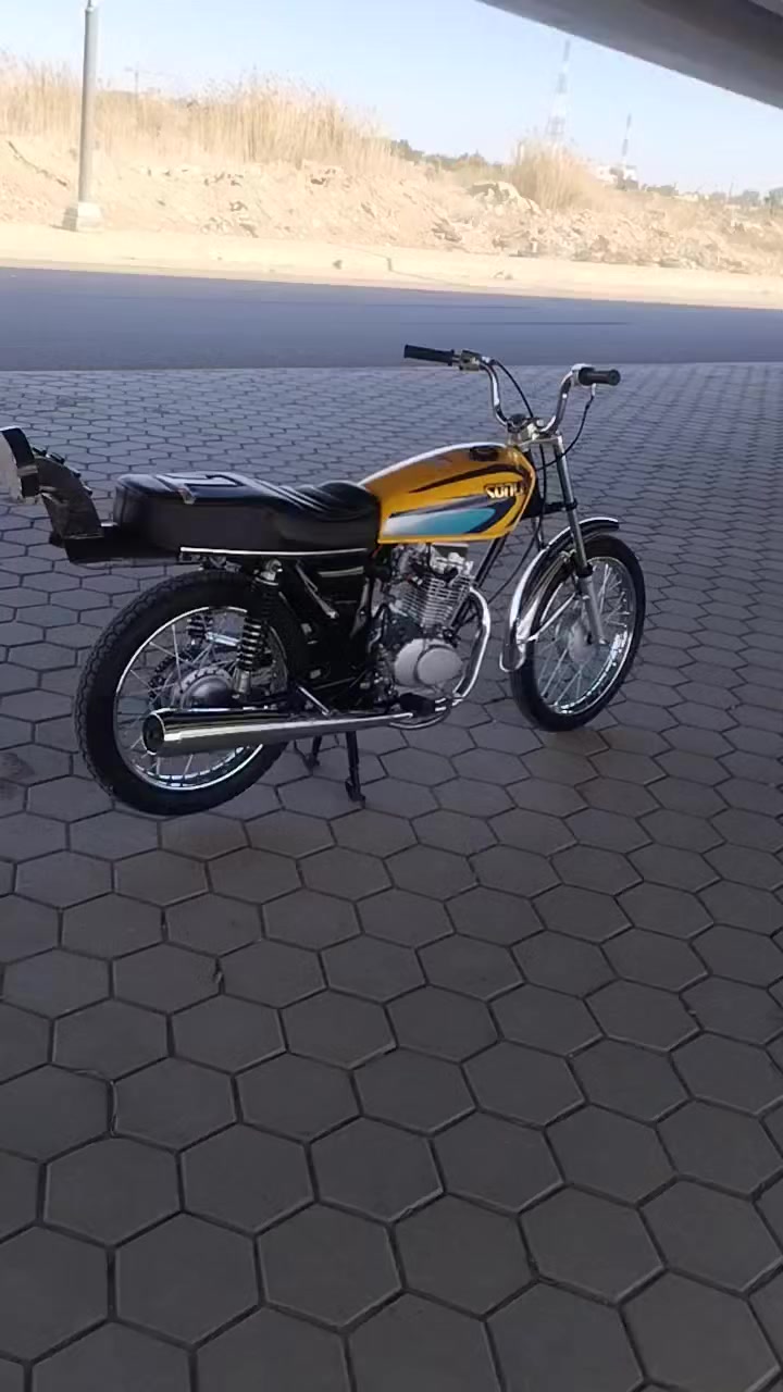 مديل ٢٥ تعمير كله جديد أوراق كامله الدراجه ما عايزه برغي مكاني ديوانية مركز السعر خاص  الموشراي لايراسل ويصير لوتي الدراجه تعمير جديد وكلشي ما ناقصه ***********
