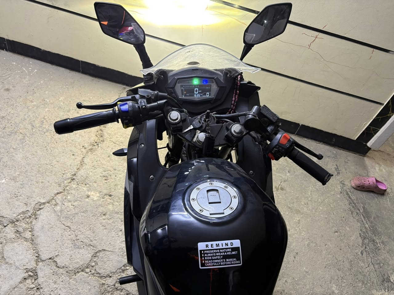 سلام عليكم  مكلف بل نشر دراجة دايوان موديل 2024 المكان المحمودية ناحية الرشيد جاهزة من كل النواحي. الستفسار اتصل علا رقم ***********
