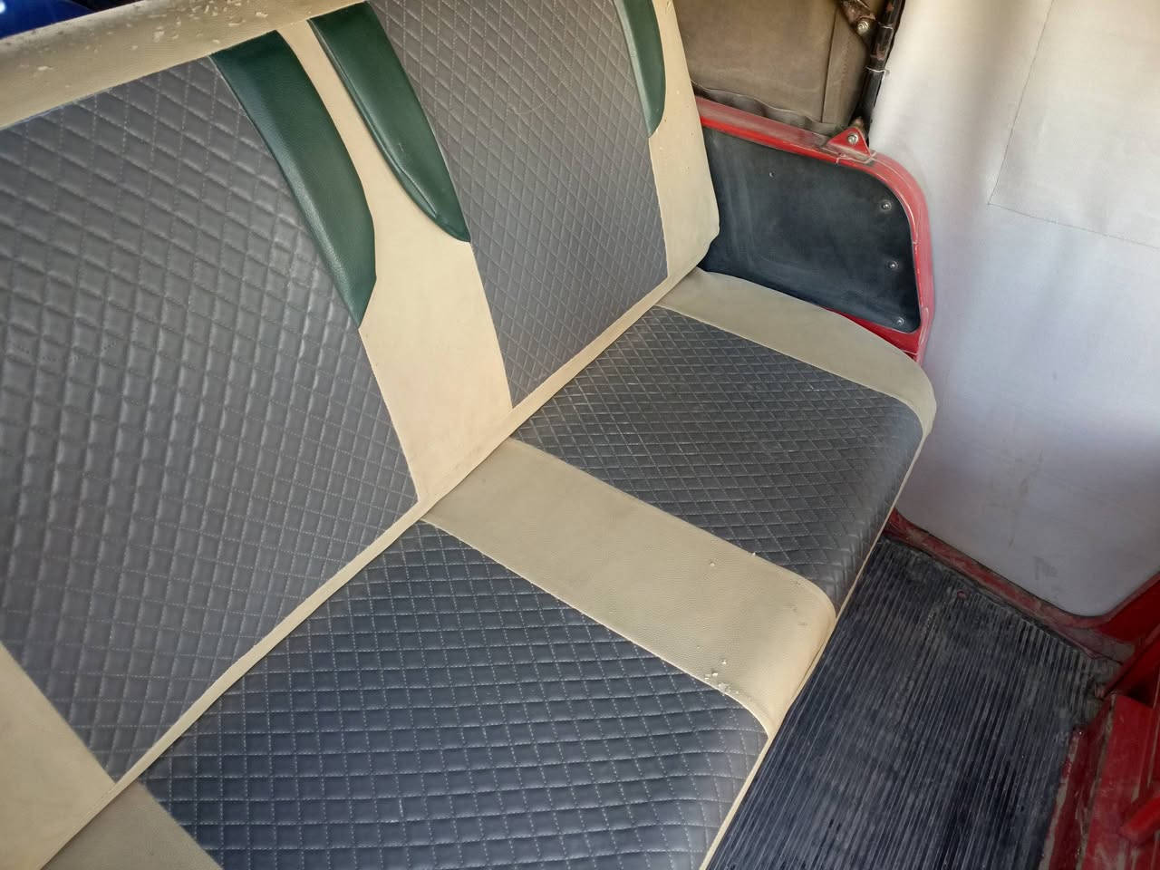 السلام عليكم
للبيع تكتك بياجو 2018 بلادي رقم وسنوية  اصولي محرك كير اكسل بلاد  تخم تاير جديد مع سبير  كشر نظافة فول مكاني بغداد الزعفرانية السعر 3ملايين  
للاستفسار أكثر ***********
