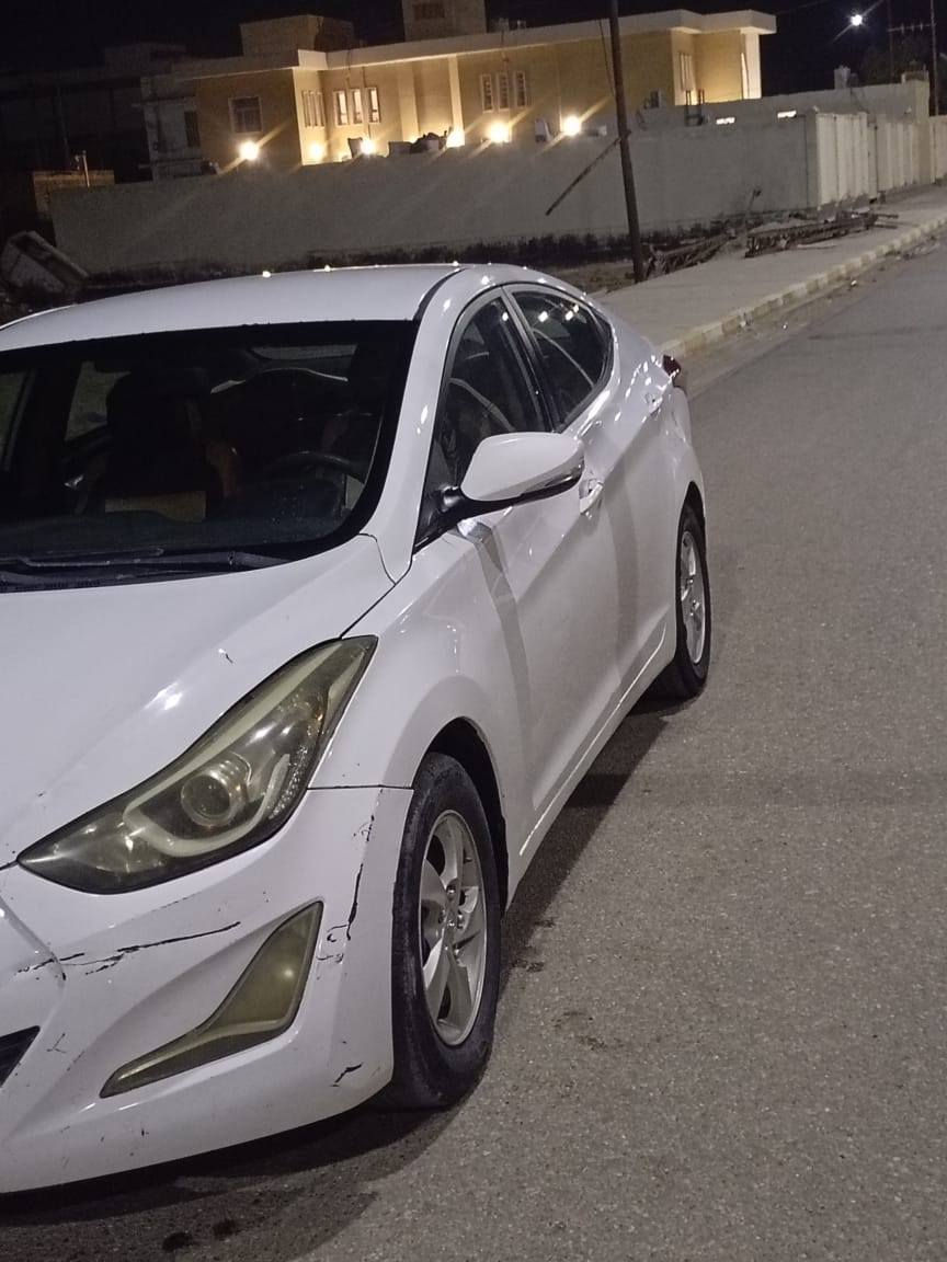 النترة موديل 2015خليجي تحول ثاني يوم راعيها ايريد تحويل محرك1600دوش محرك وكير كفاله حداديه 80سيارة جاهزه
من كلشي 

بيها باب الورة مبدل ودوسه معمرة وجاملغ امامي معمر 

السعر 95 وبيها مجال قليل مكاني ناصريه

اتصل ***********
