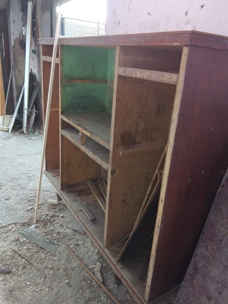 السلام عليكم  تجديد  الخشاب القديمه  ب اسعار رمزيه جدا للاستفسار الاتصال ع ***********
