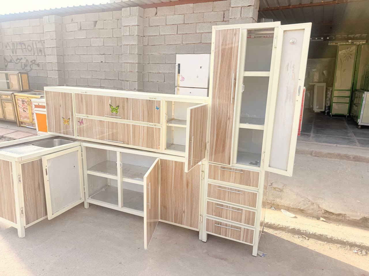 كاونتر ٤ قطع مستخدم 

دنكة
 ارضي متر ونص 
سنك متر ونص 
ملحق مترين 

نضيف اخو الجديد


**إذا كنت صاحب هذا الإعلان وتريد حذفه لأي سبب، رجاءا أرسل رسالة إلى الدعم الفني**