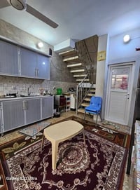 120م للبيع حي الجامعة مربع 12*10 طابق ونص سعر 195 مليون مع مجال 078039...