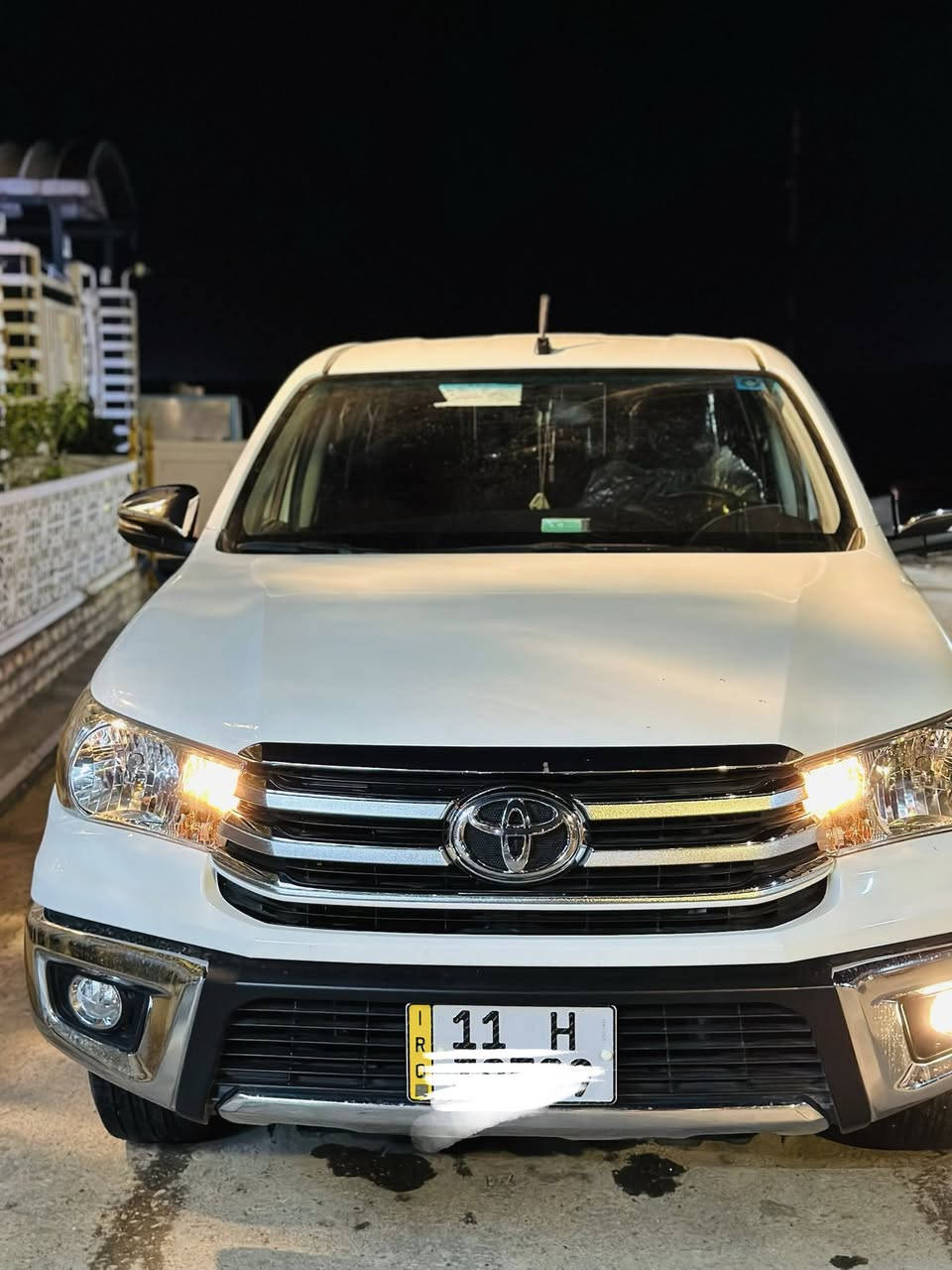 السلام عليكم تيوتا هايلوكس ٢٠٢٤ ساز
——————————————————
سيارة فول مواصفات 
تبريد قطعتين 
تبريد كشنات 
تبريد جهتين
 شحن لاسلكي شاشه كبير شاشه اعطال 
————————————————-
خليجي بدون ظرر ماشيه ٣٨ الف 
رقم بغداد 
العنوان ديالى بعقوبة 
السعر ٣٠٦
الرقم ***********
