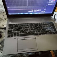 i7-8850H • 16GB رام • كوادرو P1000