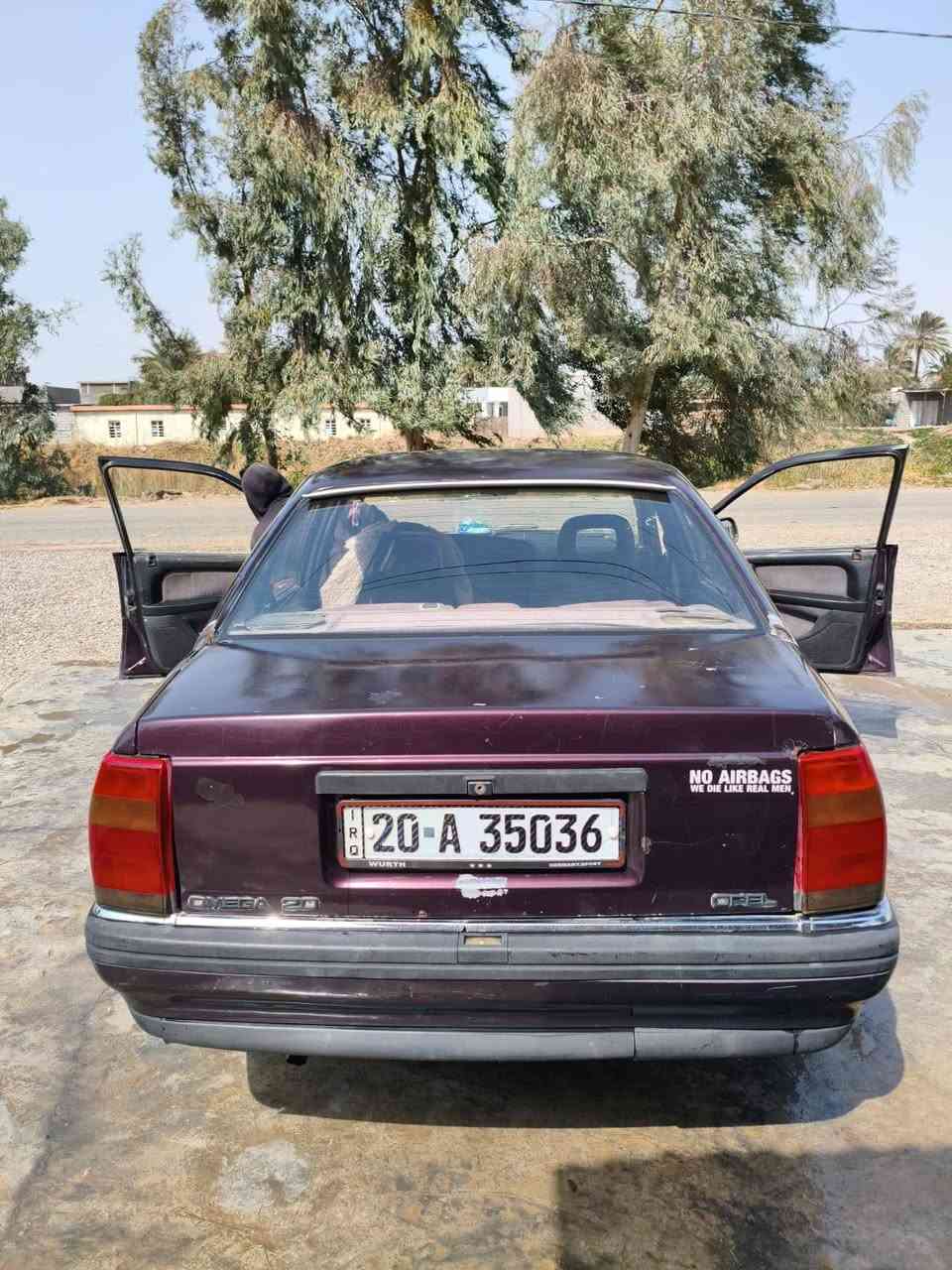 سياره اوبل اوميكه سنويه جديده الحد ٣٠ رقم انكرازي جديد تحويل ثانيوم مكينه كير حداديه تخم تاير كهربيات كله جديد اشاري يتصل ع ***********
