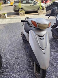 بريز لگزز دراجه نظيفه  السعر ٥٥٠ وبي مجال  العنوان بغداد جديده شارع ال...