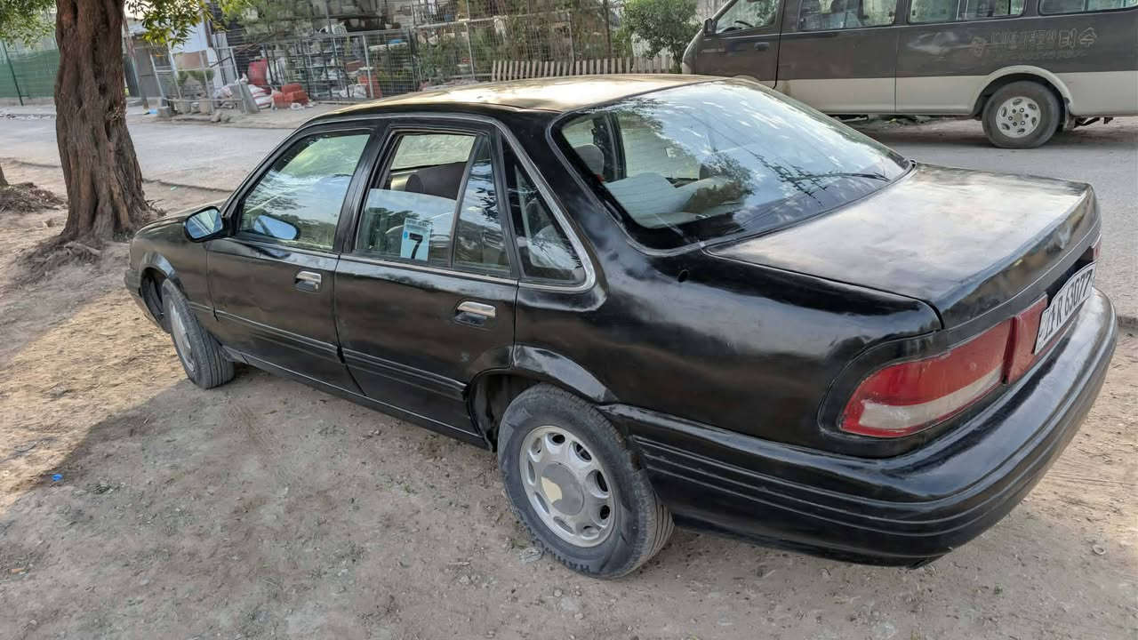 السلام عليكم 
برنس1994 رقم انكليزي بسمي كير جيد محرك جيد 
السعر 23وبيهه مجال رقم ***********
