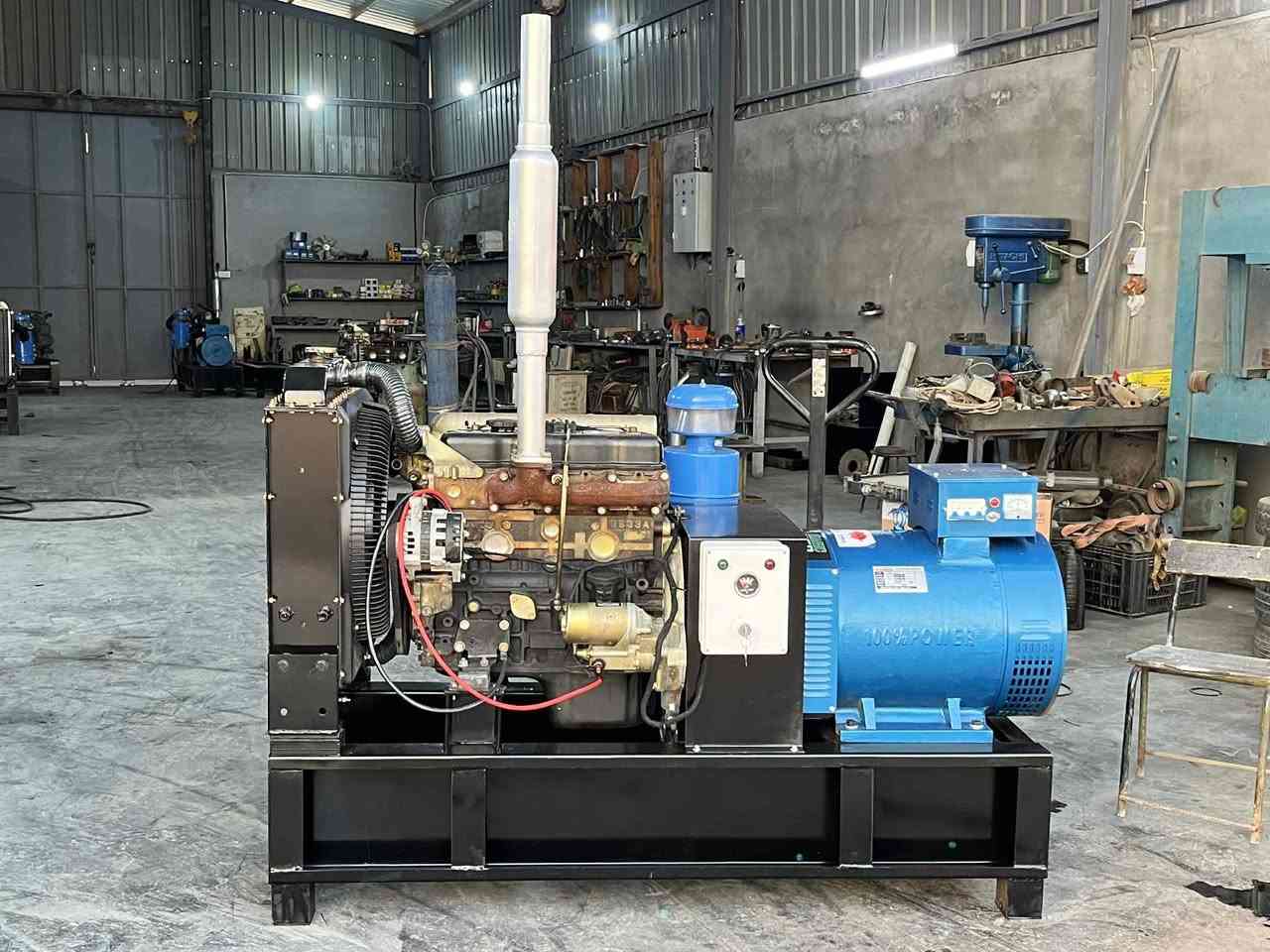 البيع جميع انواع المولدات تسكام جديددرجه أولى 

ازوزه ياباني حاويه لوك 4بستم 30 كيفي 3فيز 

ينمر ياباني حاويه لوك 4بستم 30 كيفي 3فيز

دايو حاويه لوك 4بستم 40 كيفي
   
  المكان الصويره حي الصناعي للاستفسار 

الاتصال على الأرقام
***********

‭***********
