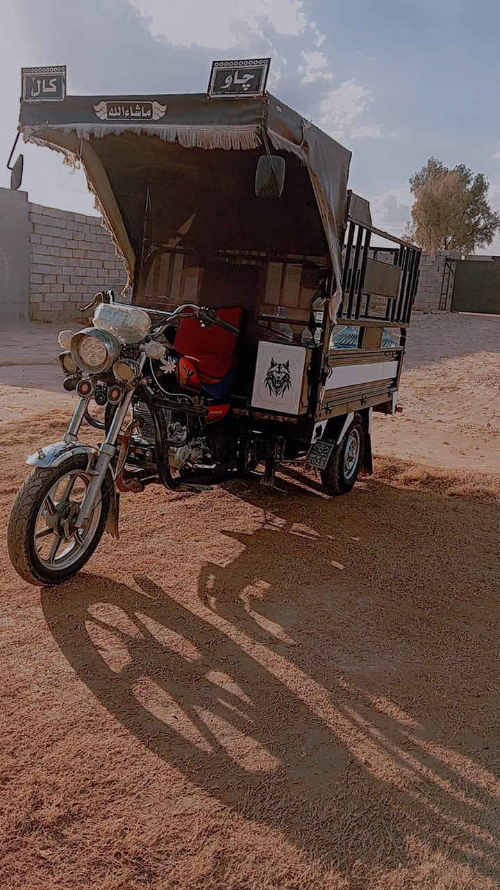 سلام عليكم ستؤته جديده حيل اوراق كامله ؤبليته رقم*********** موديل 20 محرك23بلادي برقي ما مفتؤح لاشخط ولا صبغ قطره ما بيهه حلوه محجر كلاري نشاط ؤرزانه اشاير بكلايتات كله شقال دبلاد جديد مكان ديالى سعر خاص مستعجل على بيع وشراء ينتصل ؤيدلل 💯💙
